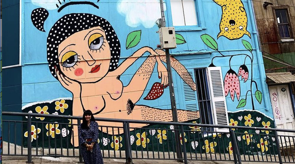 En muralmålning i Chile av musikern Mon Laferte